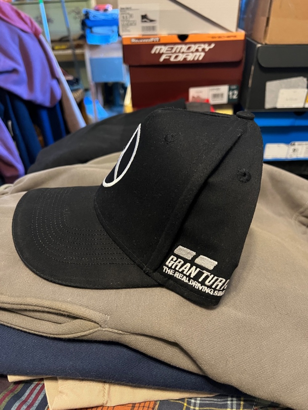 MERCEDES AMG PETRONAS FORMULA 1 LEWIS HAMILTON RACING HAT BLACK